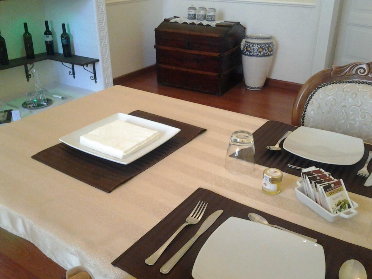 Palazzo Salini - Appartamento Familiare Sulmona Bilik gambar