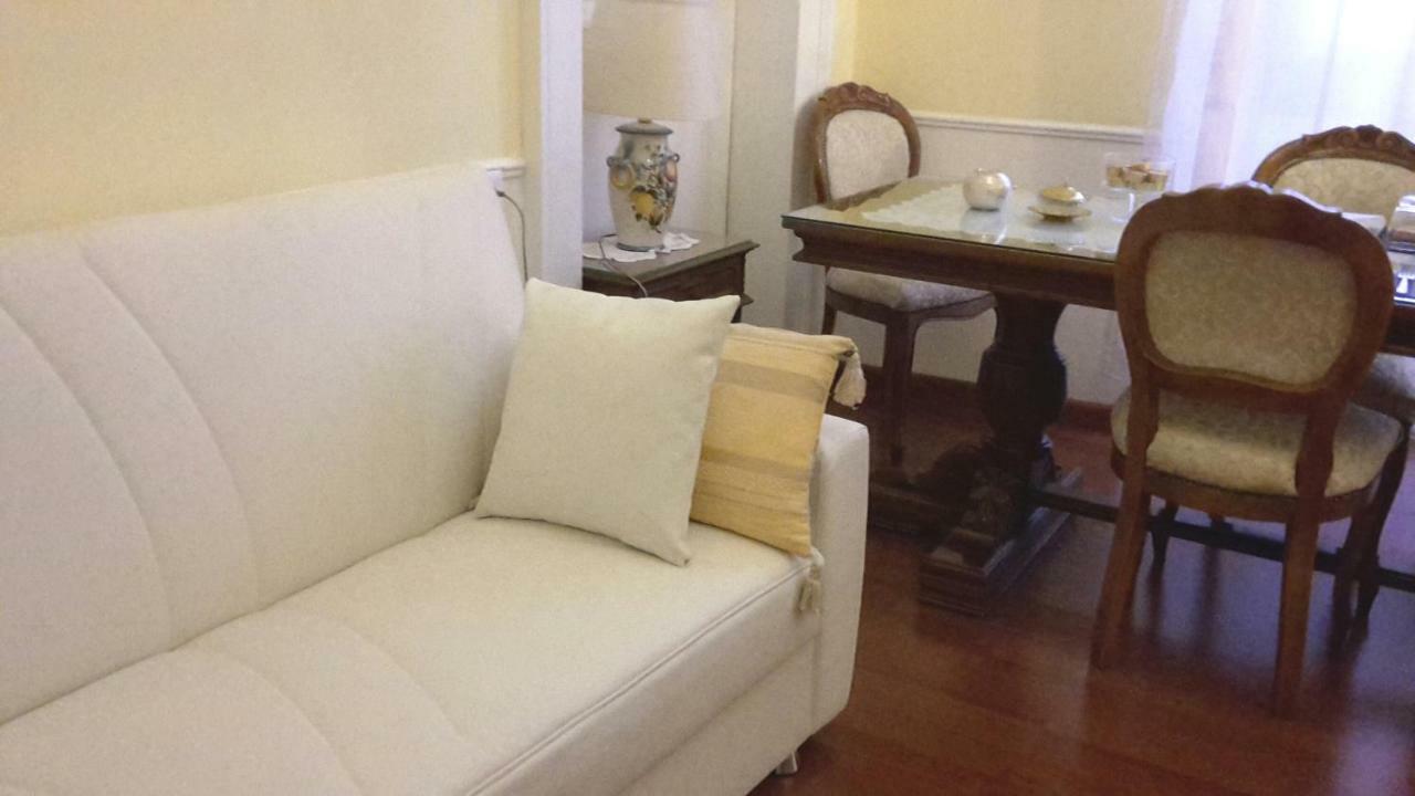 Palazzo Salini - Appartamento Familiare Sulmona Luaran gambar